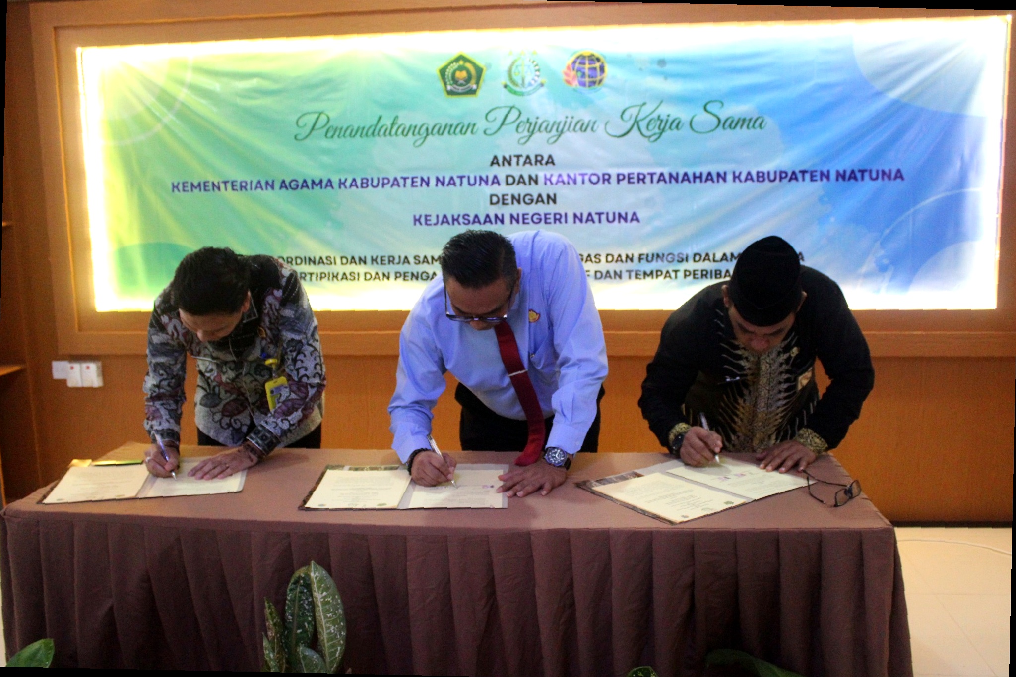 Langkah Nyata Lindungi Rumah Ibadah, Kemenag Natuna Teken Kerja Sama Strategis dengan Kejari dan BPN